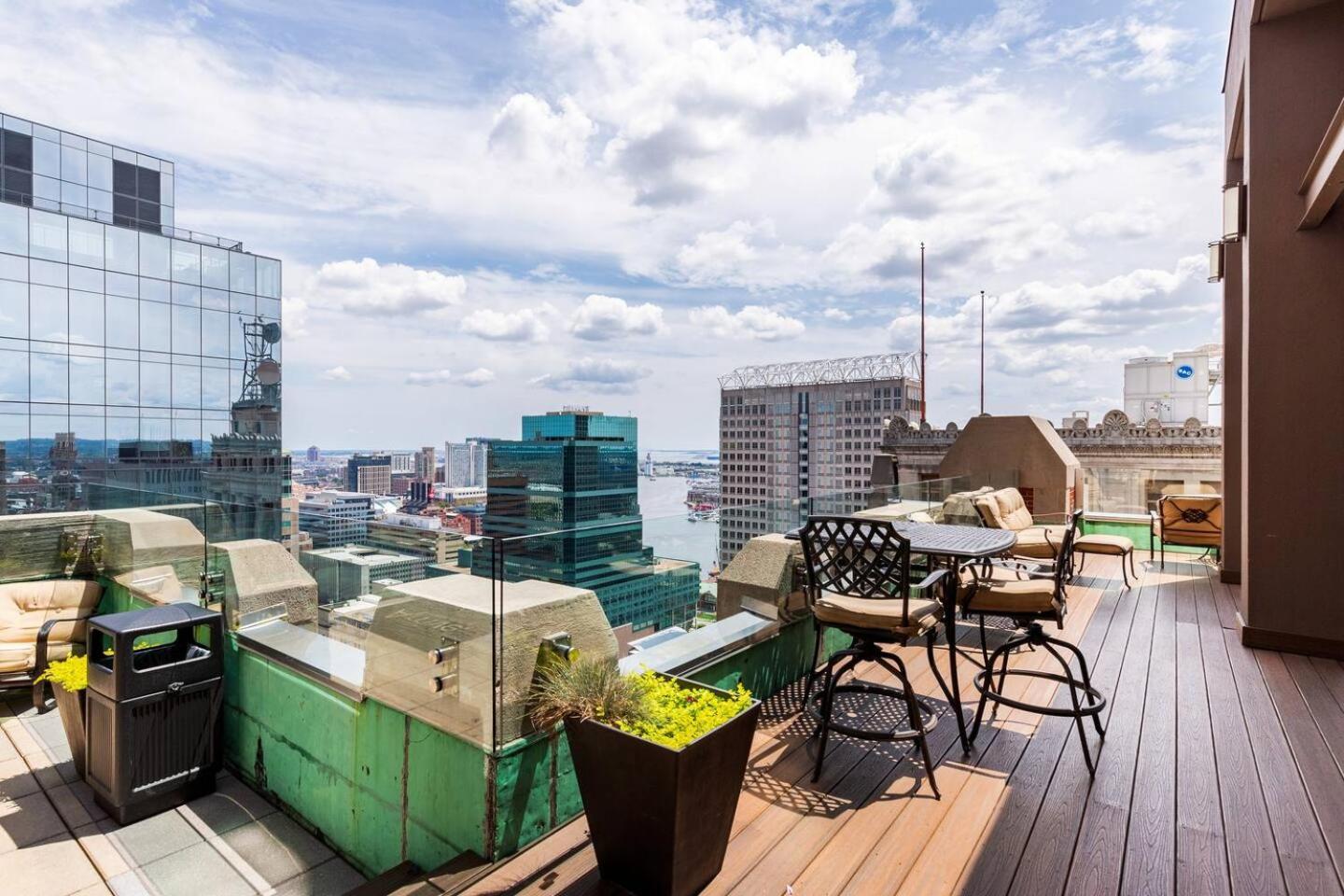 Luxury Inner Harbor Apartment Baltimore Extérieur photo
